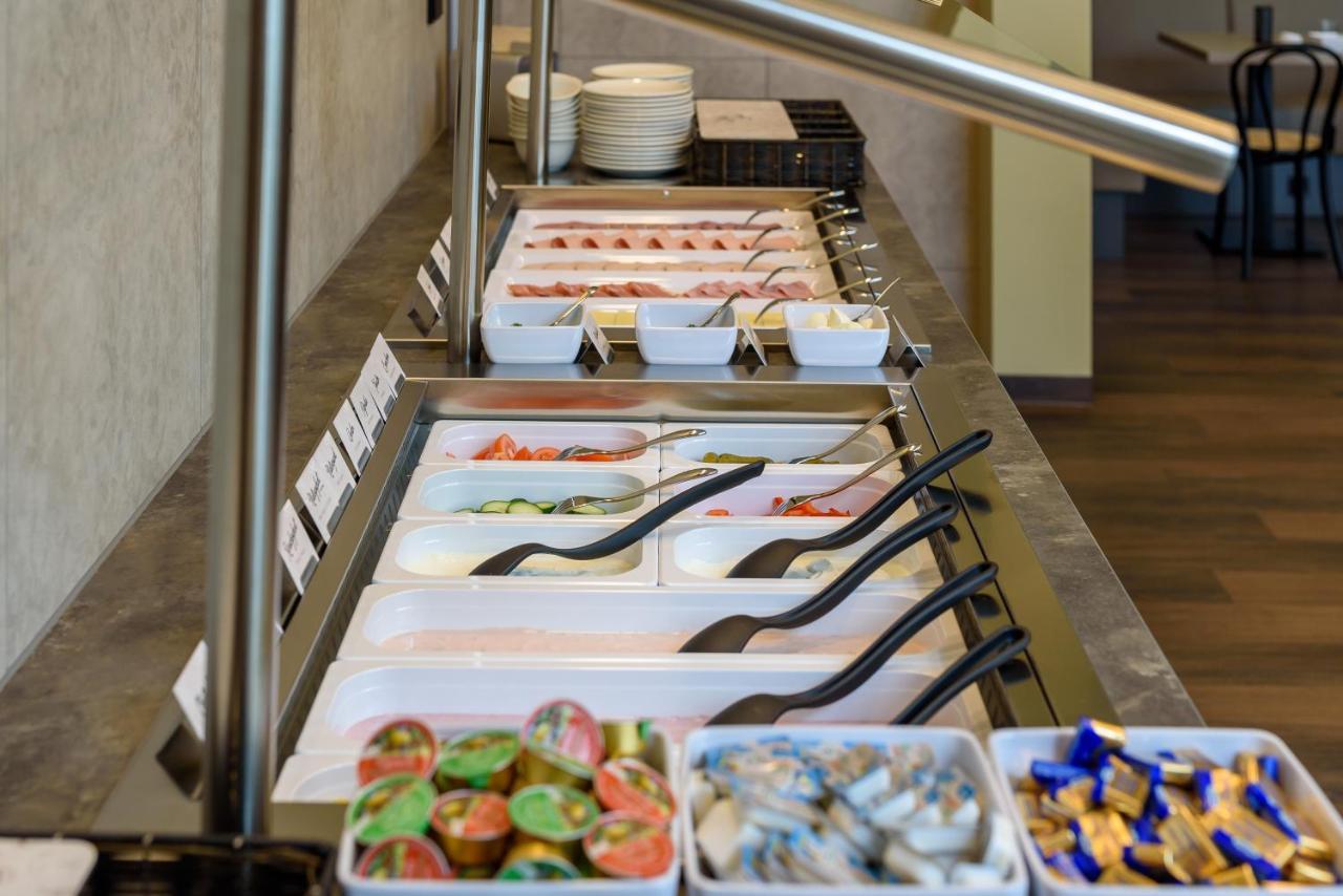 Hotel Ibis Styles Cobourg Extérieur photo
